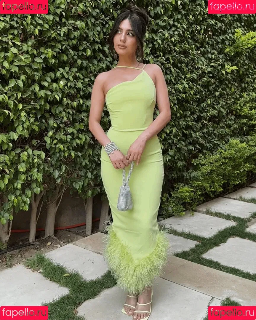 Mayan El Sayed Onlyfans Photo Gallery 
