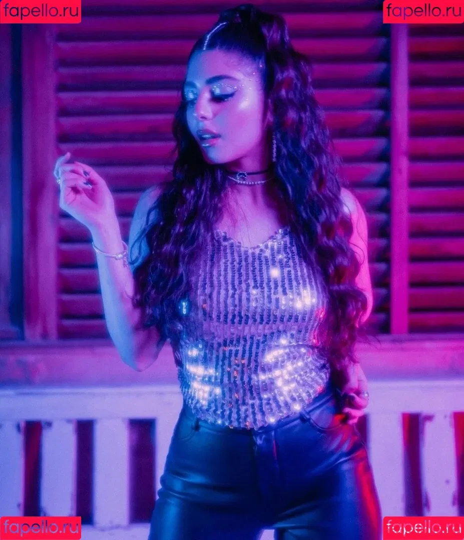 Mayan El Sayed Onlyfans Photo Gallery 