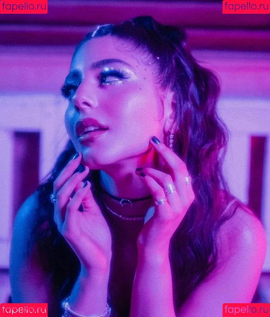 Mayan El Sayed Onlyfans Photo Gallery 