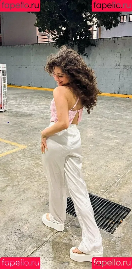 Mayan El Sayed Onlyfans Photo Gallery 