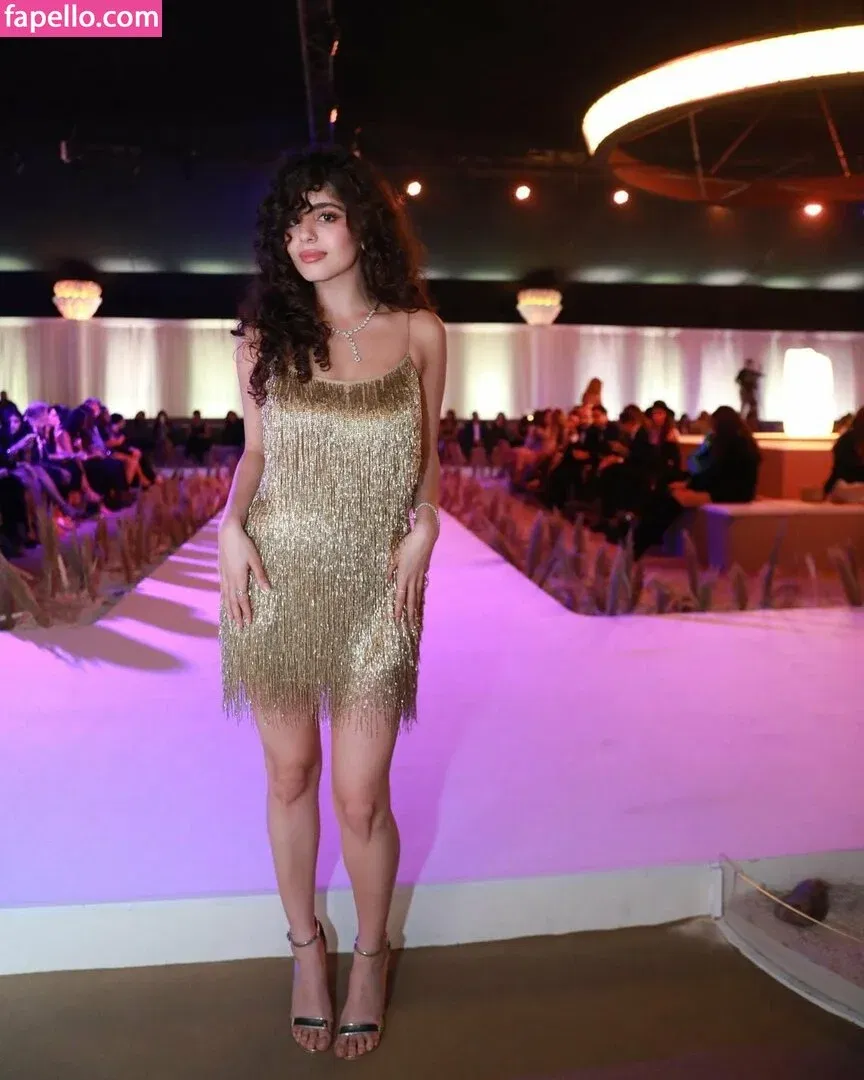 Mayan El Sayed Onlyfans Photo Gallery 