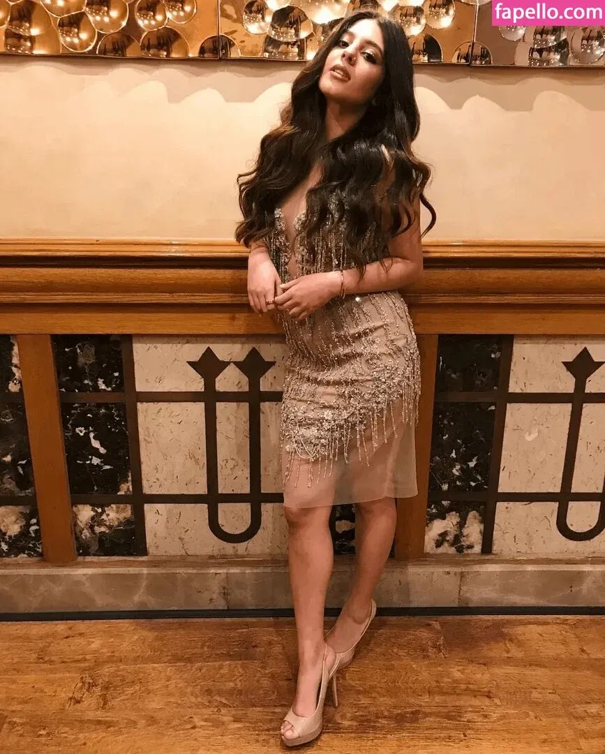 Mayan El Sayed Onlyfans Photo Gallery 