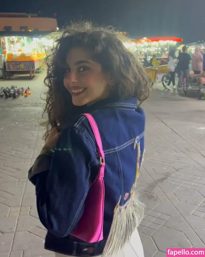 Mayan El Sayed Onlyfans Photo Gallery 