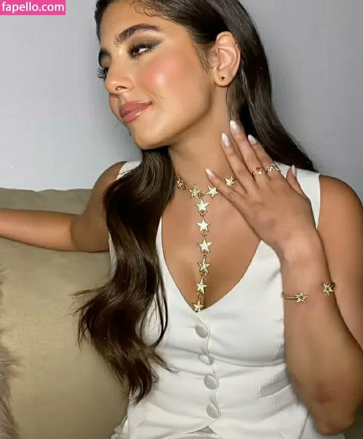 Mayan El Sayed Onlyfans Photo Gallery 