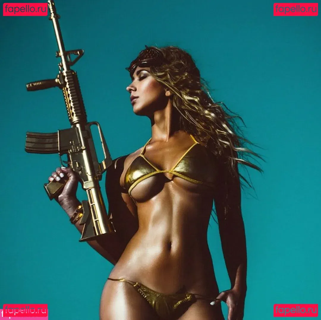 Lívia Gullo Onlyfans Photo Gallery 