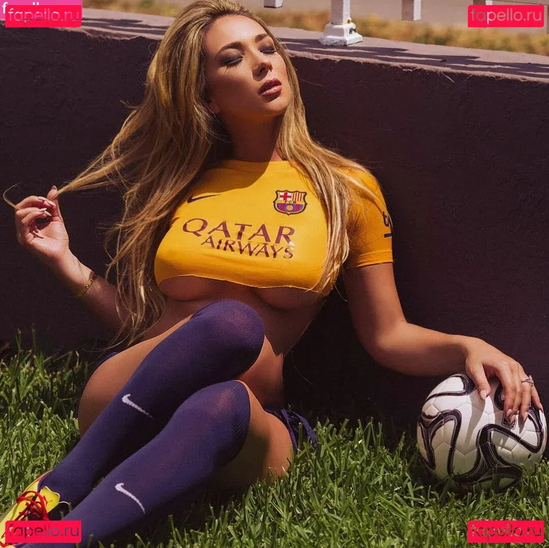 Lívia Gullo Onlyfans Photo Gallery 