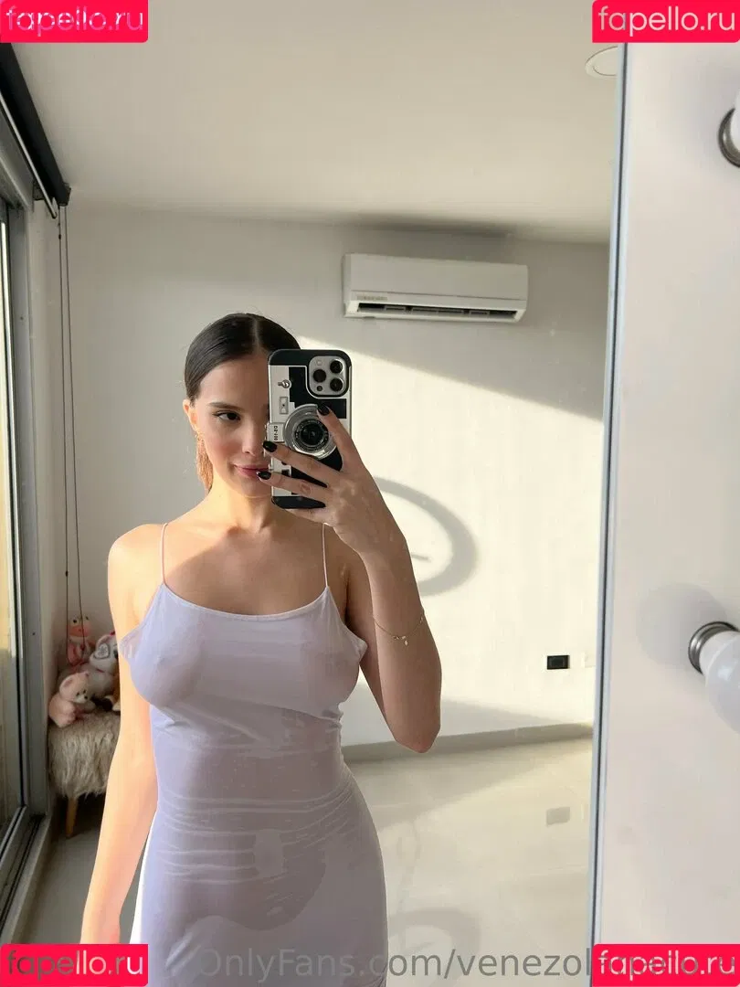 kimmyvalvip Onlyfans Photo Gallery 
