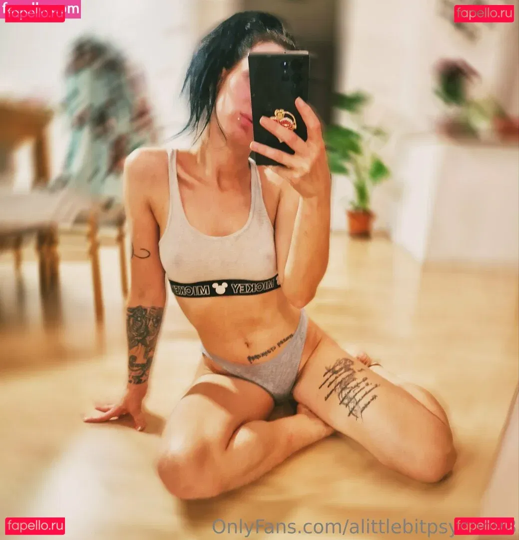 alittlebitpsycho98 Onlyfans Photo Gallery 