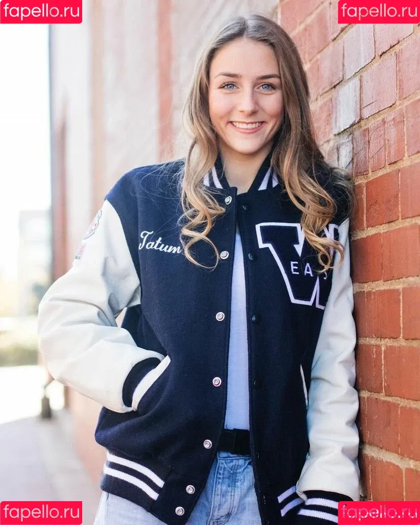Tatum Tholen Onlyfans Photo Gallery 