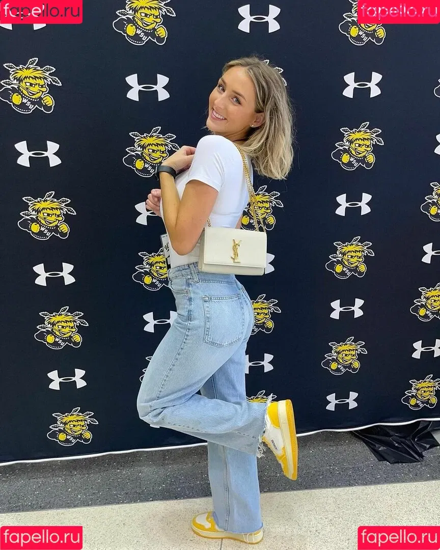 Tatum Tholen Onlyfans Photo Gallery 