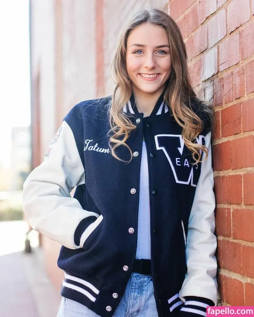 Tatum Tholen Onlyfans Photo Gallery 