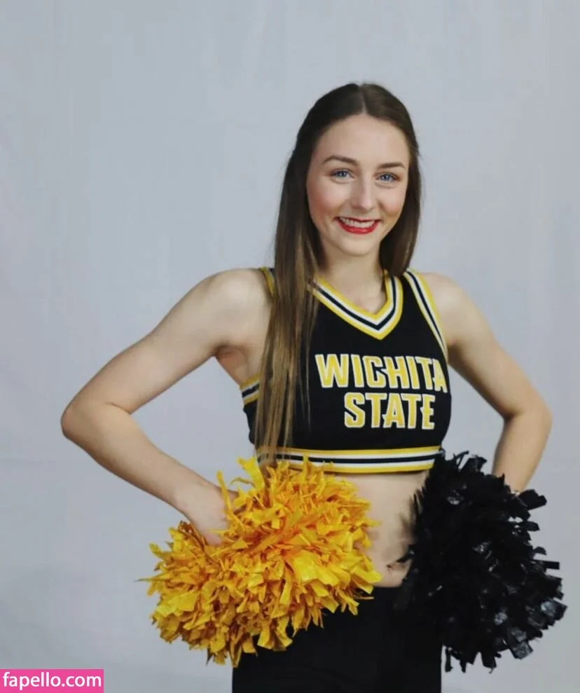 Tatum Tholen Onlyfans Photo Gallery 