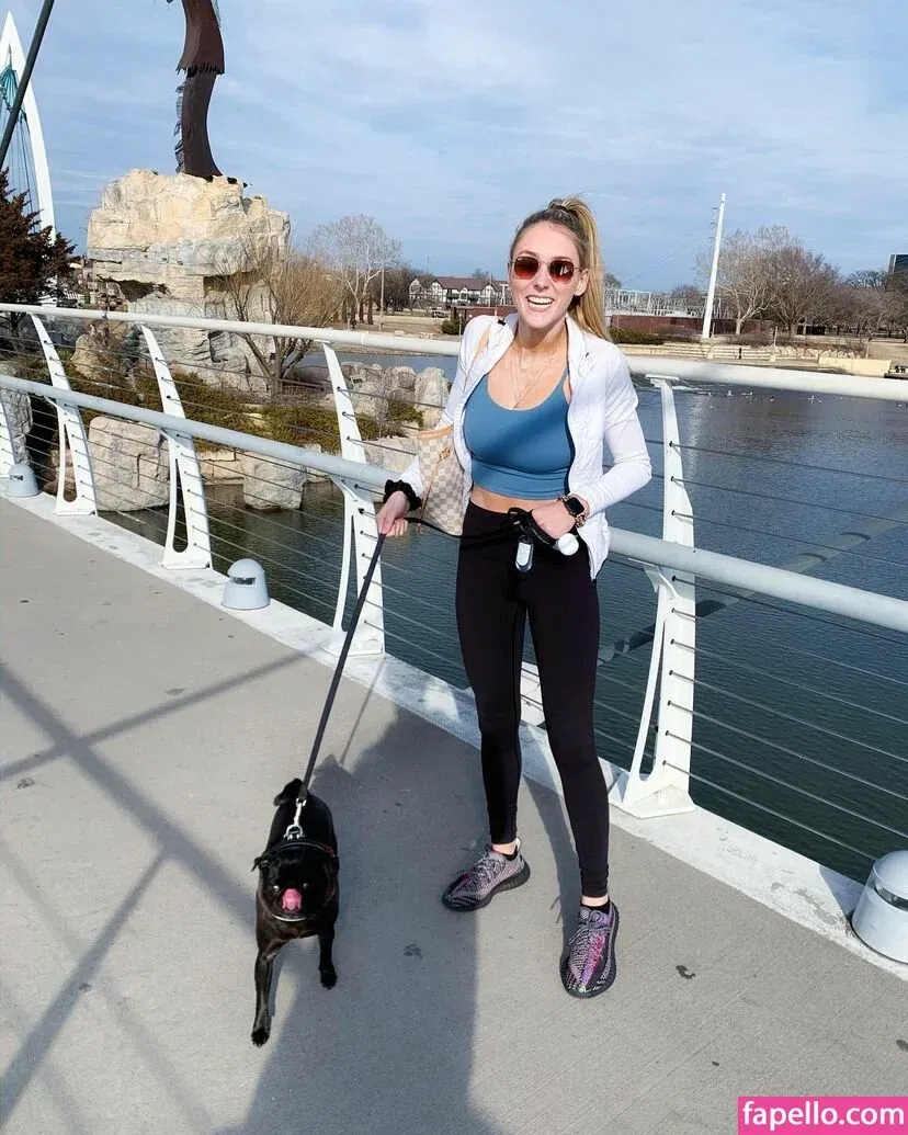 Tatum Tholen Onlyfans Photo Gallery 