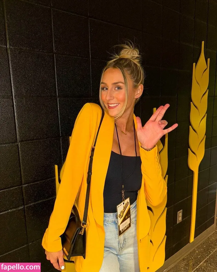 Tatum Tholen Onlyfans Photo Gallery 