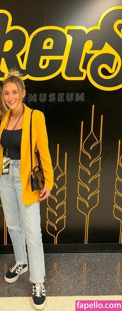 Tatum Tholen Onlyfans Photo Gallery 