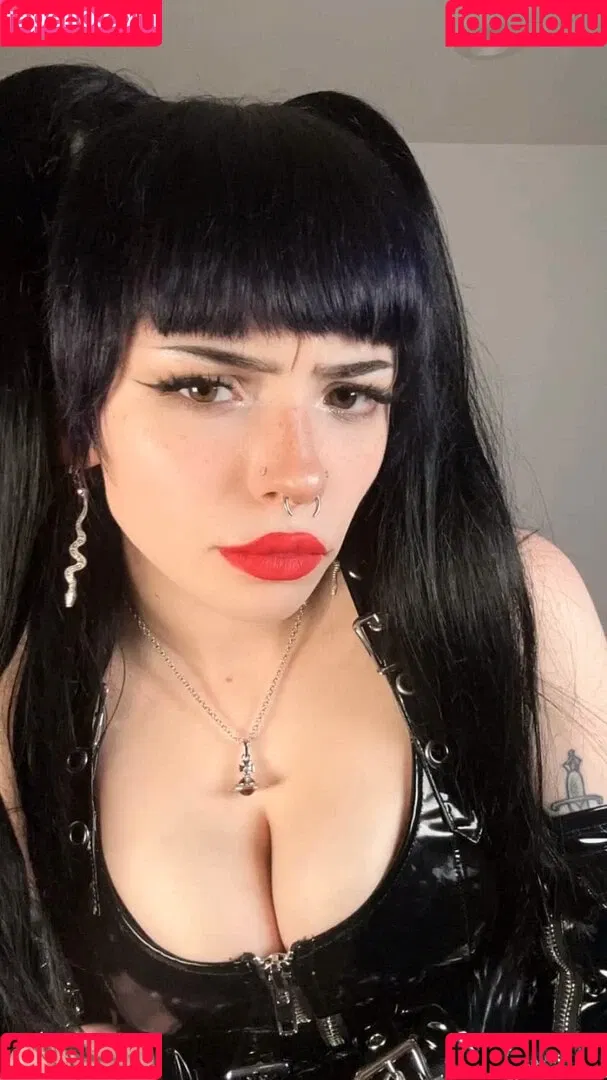 Emma Langevin Onlyfans Photo Gallery 