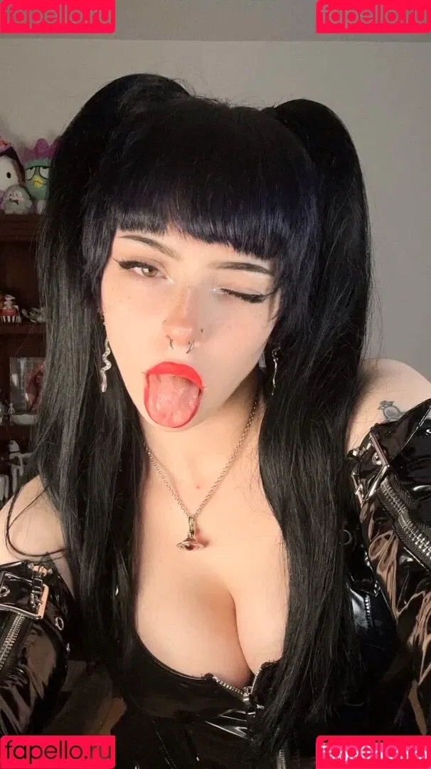 Emma Langevin Onlyfans Photo Gallery 