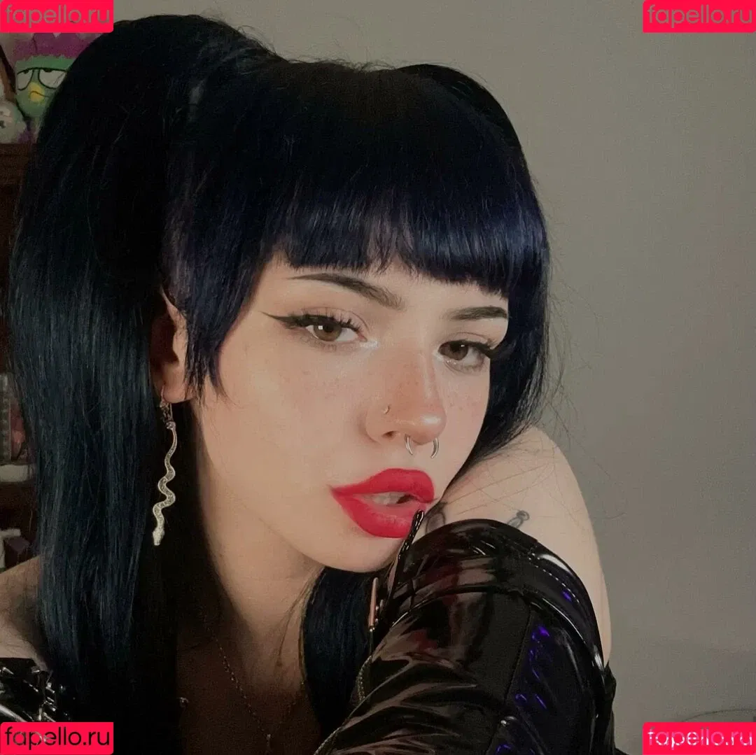 Emma Langevin Onlyfans Photo Gallery 