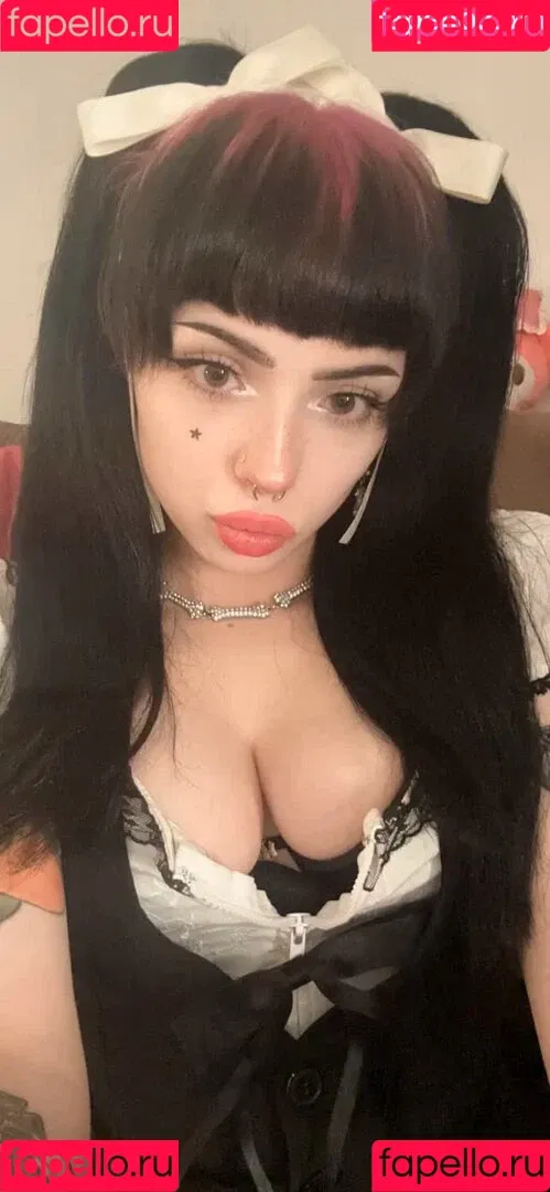 Emma Langevin Onlyfans Photo Gallery 