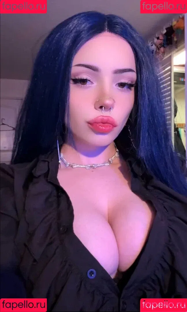 Emma Langevin Onlyfans Photo Gallery 