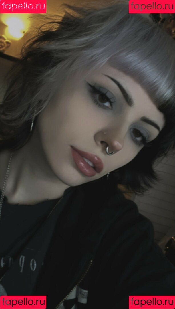 Emma Langevin Onlyfans Photo Gallery 