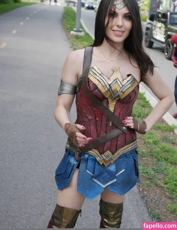 Ciny looney Onlyfans Photo Gallery 