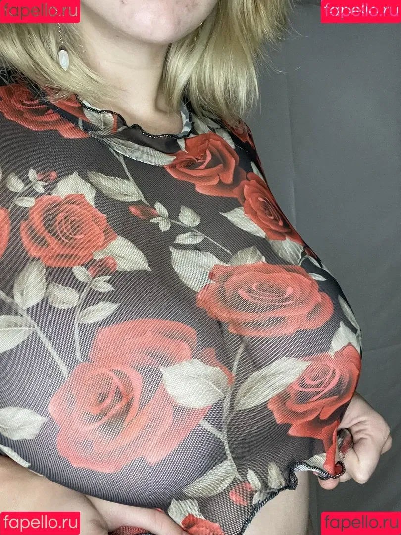 Noah Ivy Onlyfans Photo Gallery 