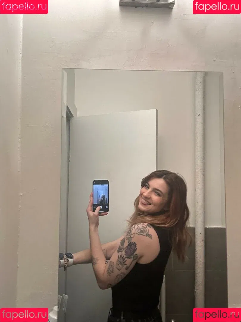 Noah Ivy Onlyfans Photo Gallery 