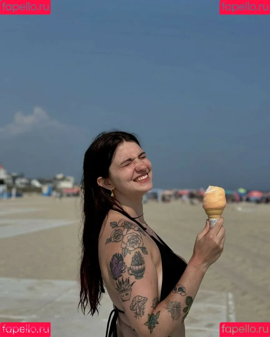 Noah Ivy Onlyfans Photo Gallery 