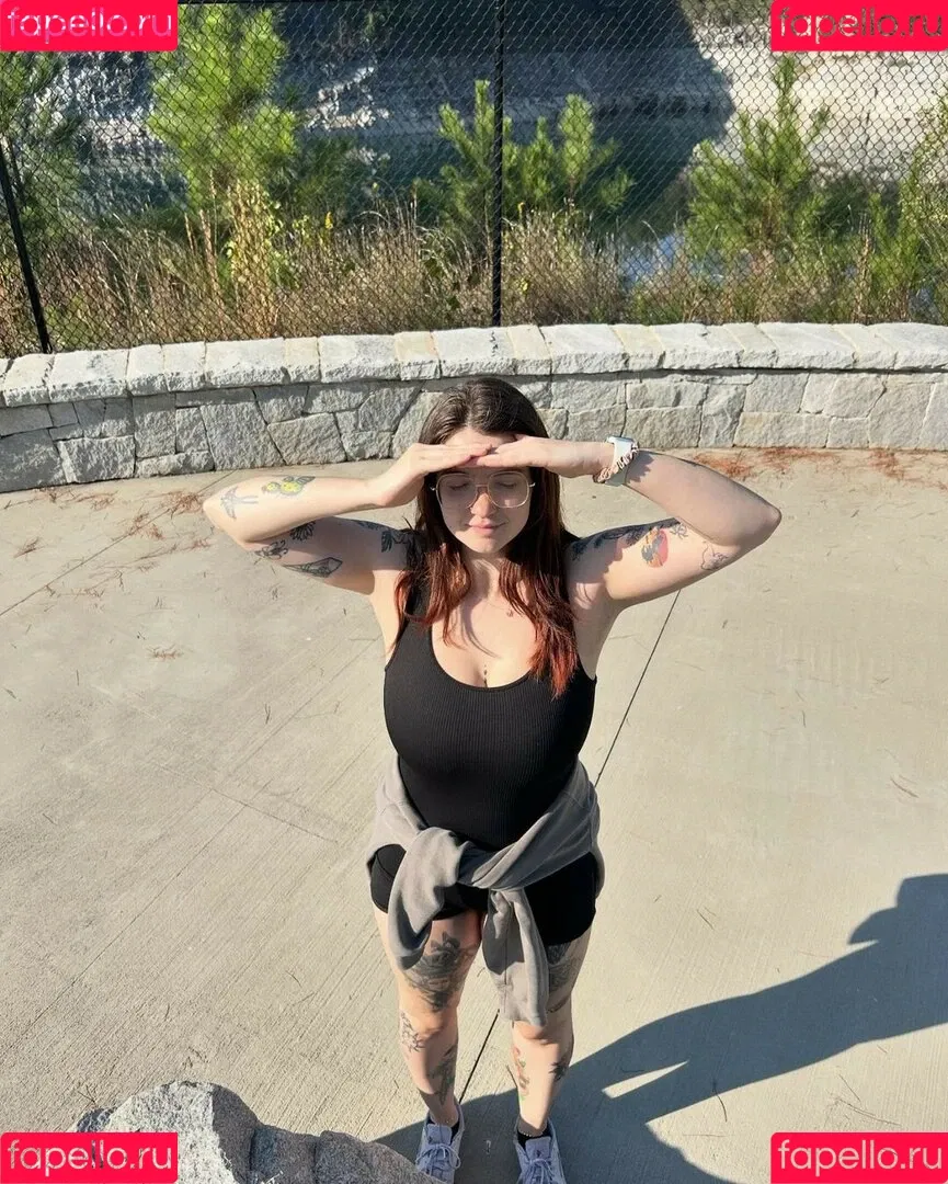 Noah Ivy Onlyfans Photo Gallery 