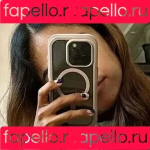 Isabela.Stillsinning Onlyfans Photo Gallery 