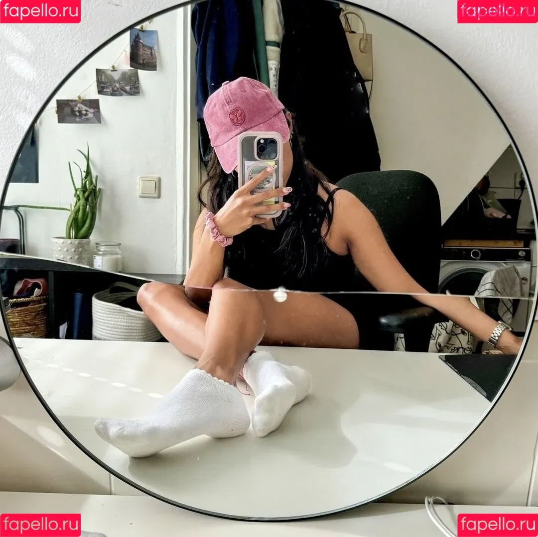 Isabela.Stillsinning Onlyfans Photo Gallery 