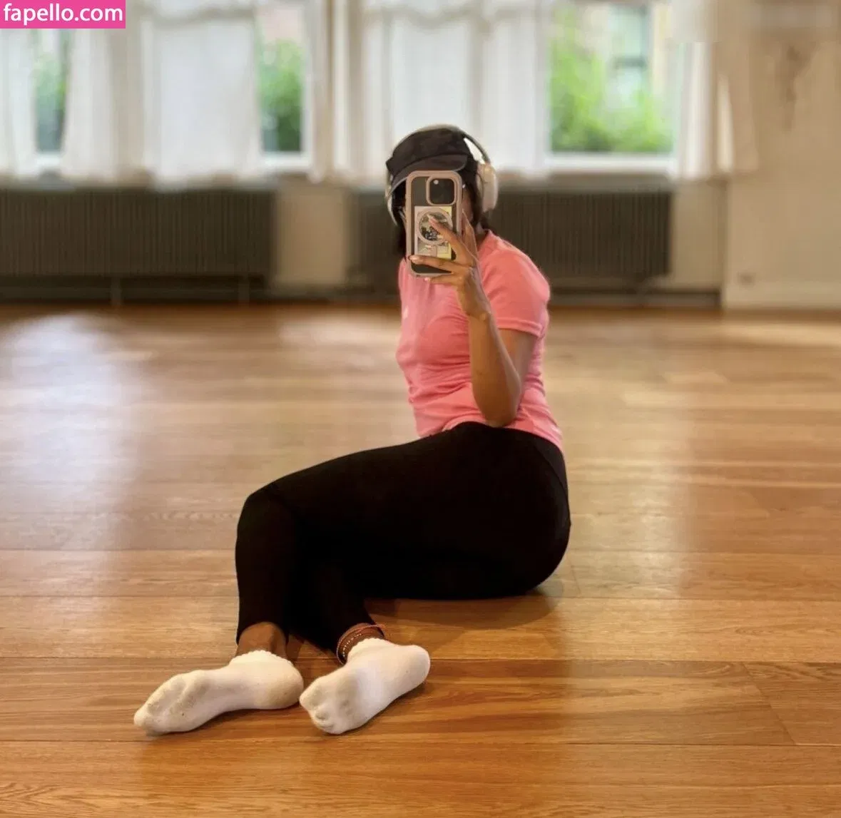 Isabela.Stillsinning Onlyfans Photo Gallery 