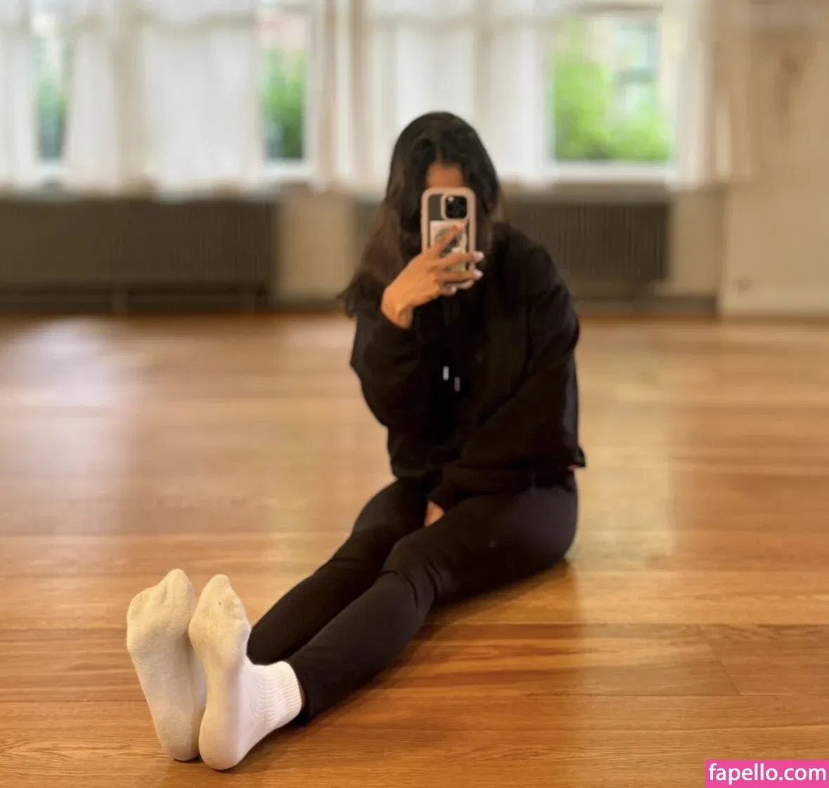 Isabela.Stillsinning Onlyfans Photo Gallery 