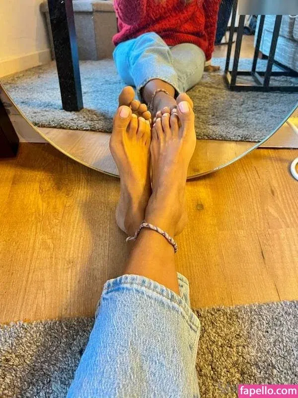 Isabela.Stillsinning Onlyfans Photo Gallery 