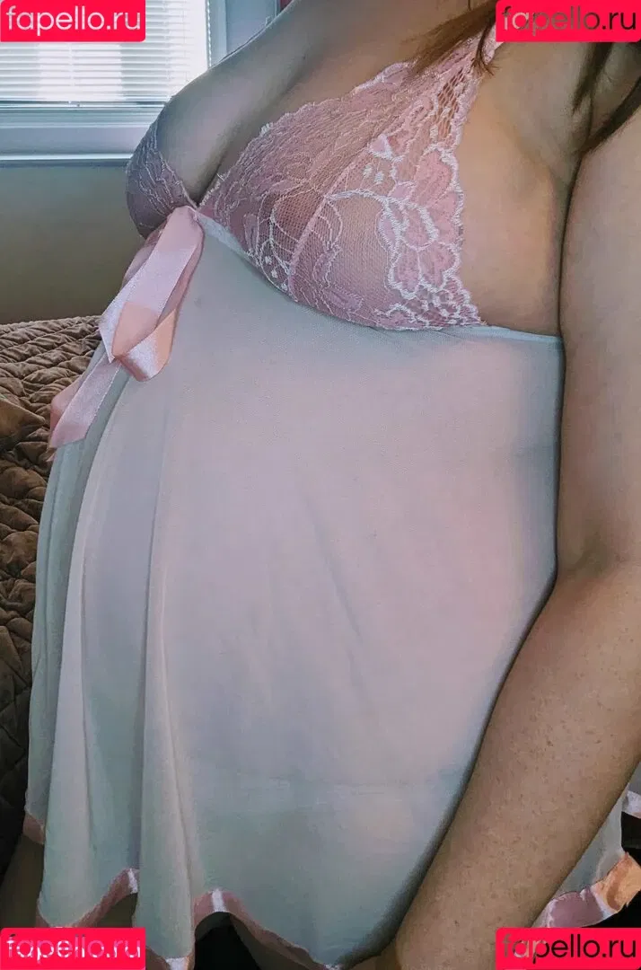 FrecklesAndFelines Onlyfans Photo Gallery 