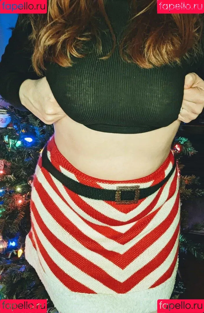 FrecklesAndFelines Onlyfans Photo Gallery 