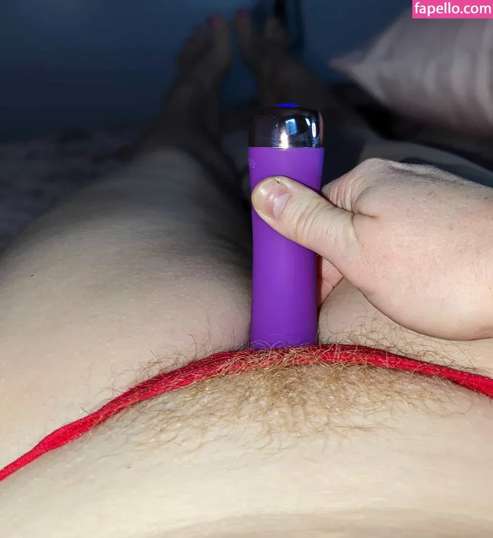 FrecklesAndFelines Onlyfans Photo Gallery 