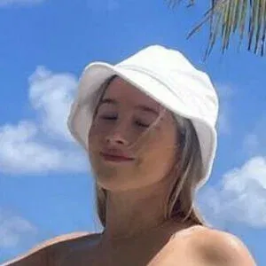 Carly Cowart Onlyfans Photo Gallery 