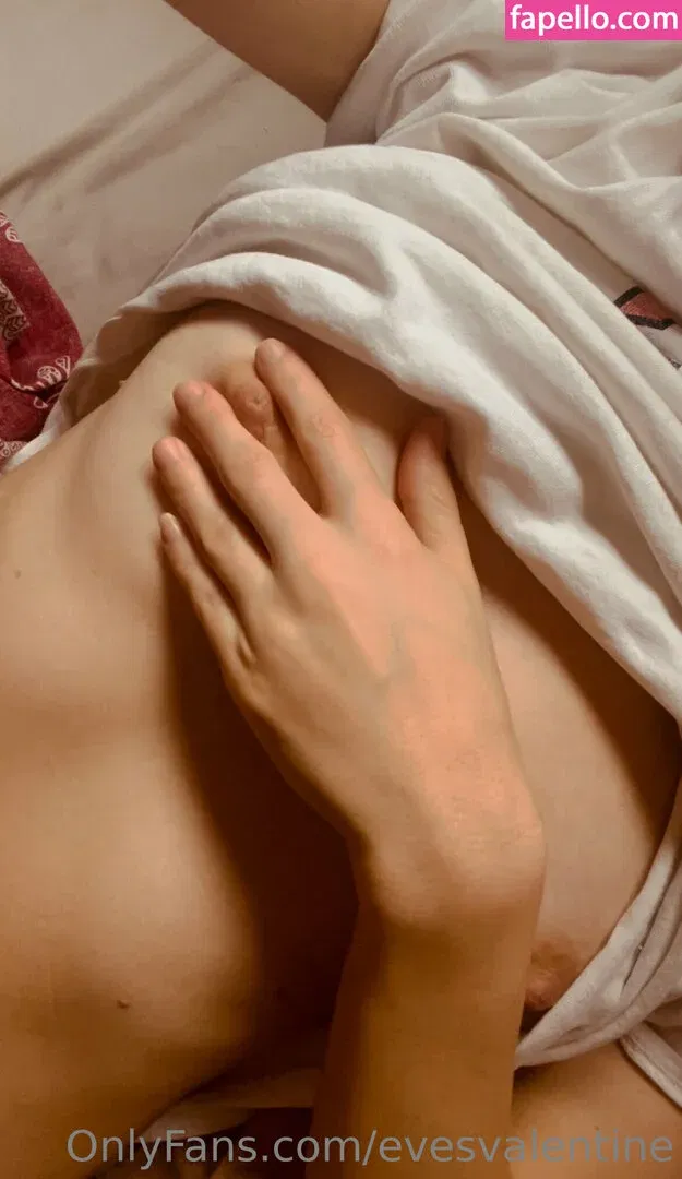 evesvalentine Onlyfans Photo Gallery 