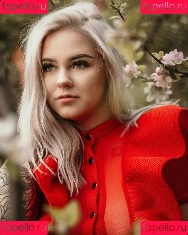 Tizeax Onlyfans Photo Gallery 