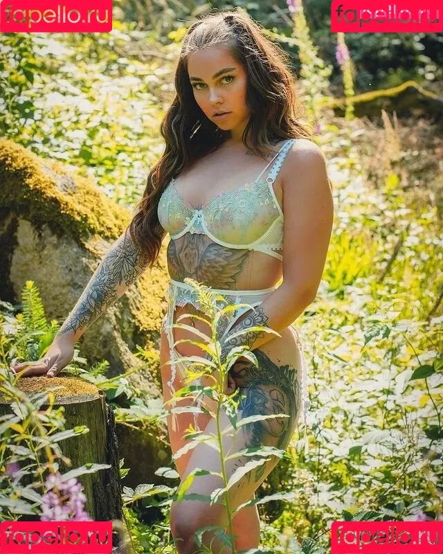Tizeax Onlyfans Photo Gallery 