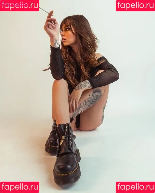 Tizeax Onlyfans Photo Gallery 