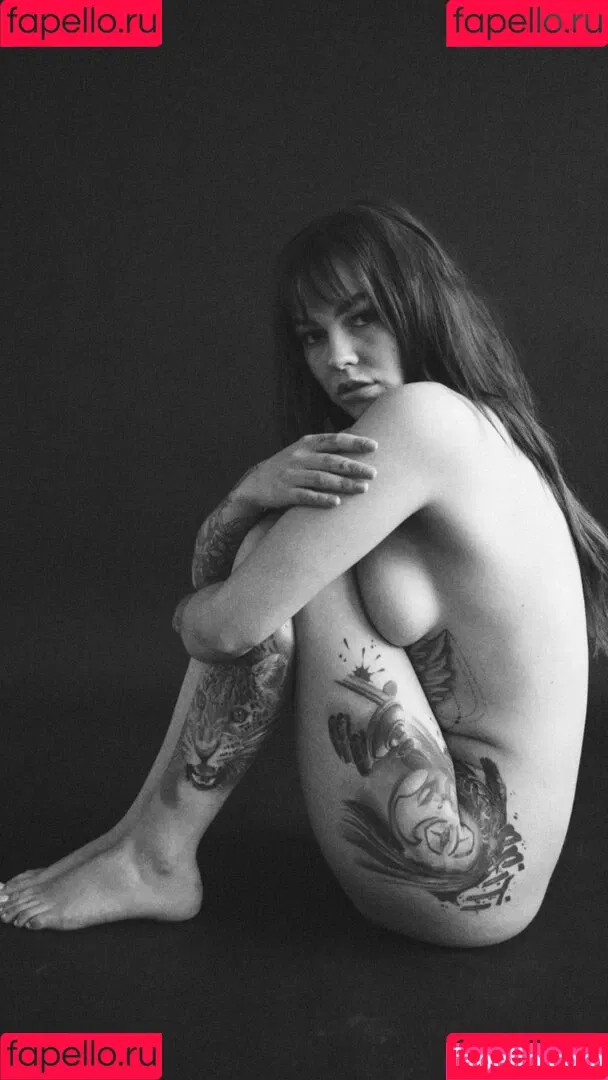 Tizeax Onlyfans Photo Gallery 