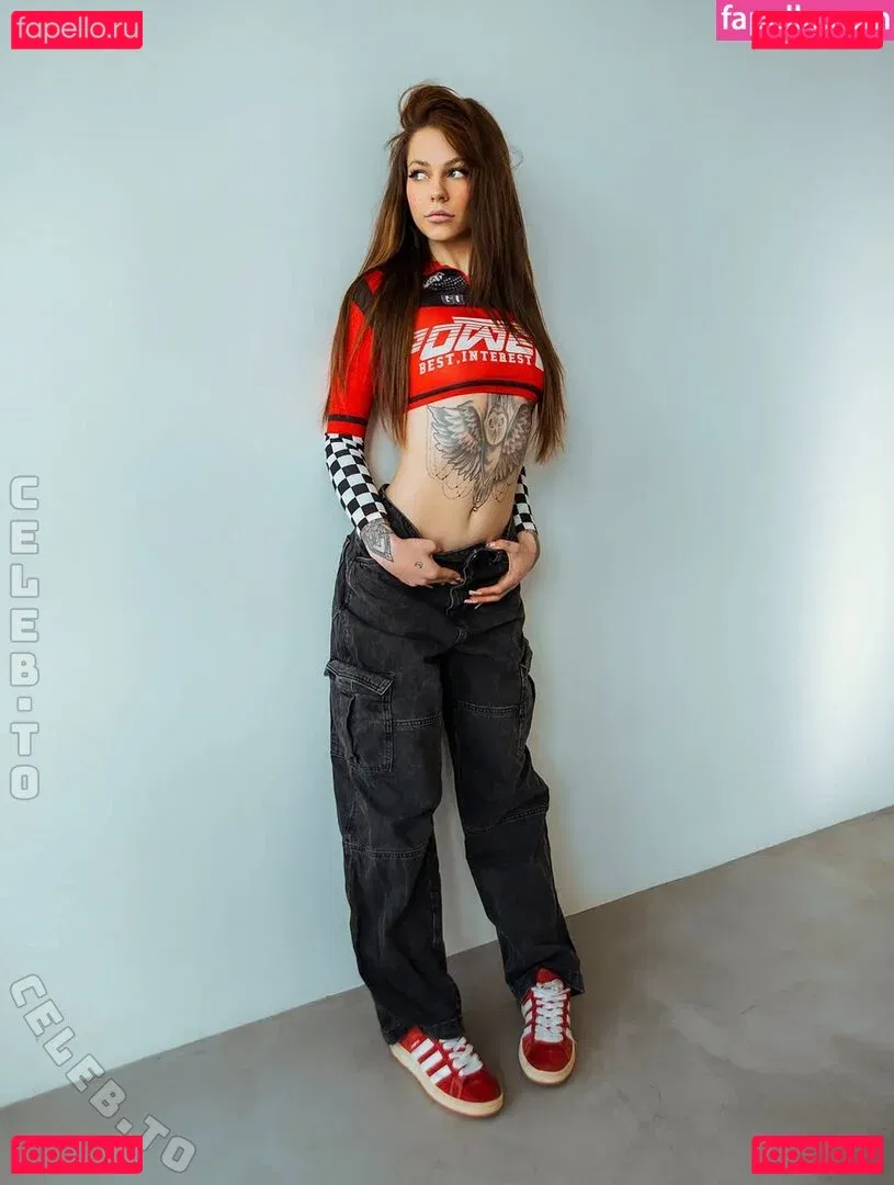 Tizeax Onlyfans Photo Gallery 