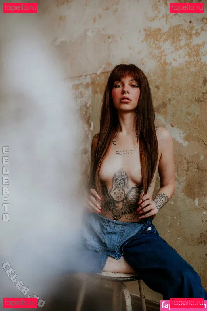 Tizeax Onlyfans Photo Gallery 