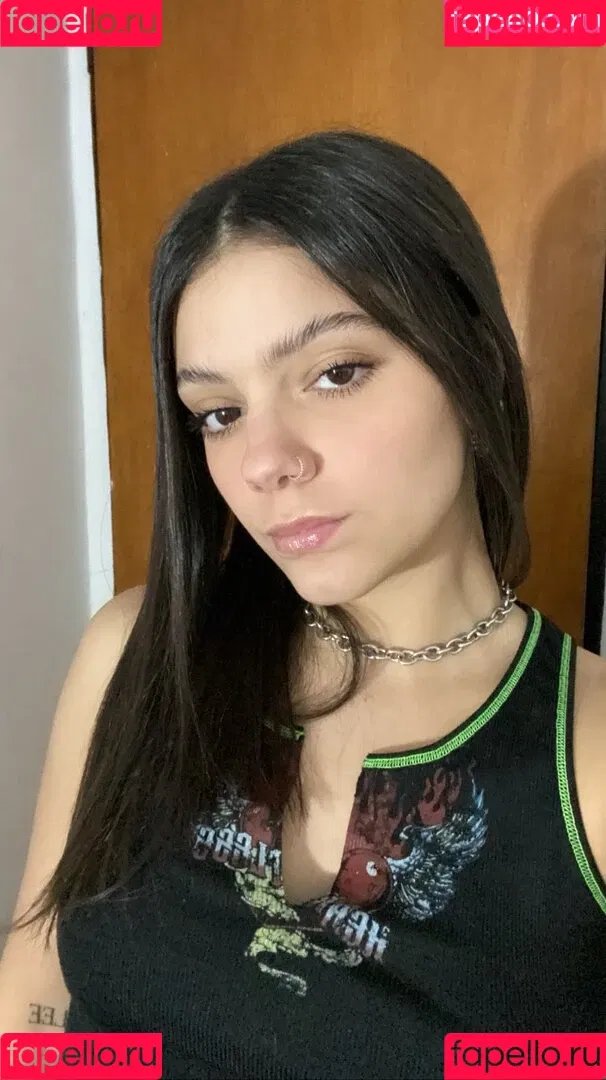 Novinhas Com Peitos Pequenos Onlyfans Photo Gallery 