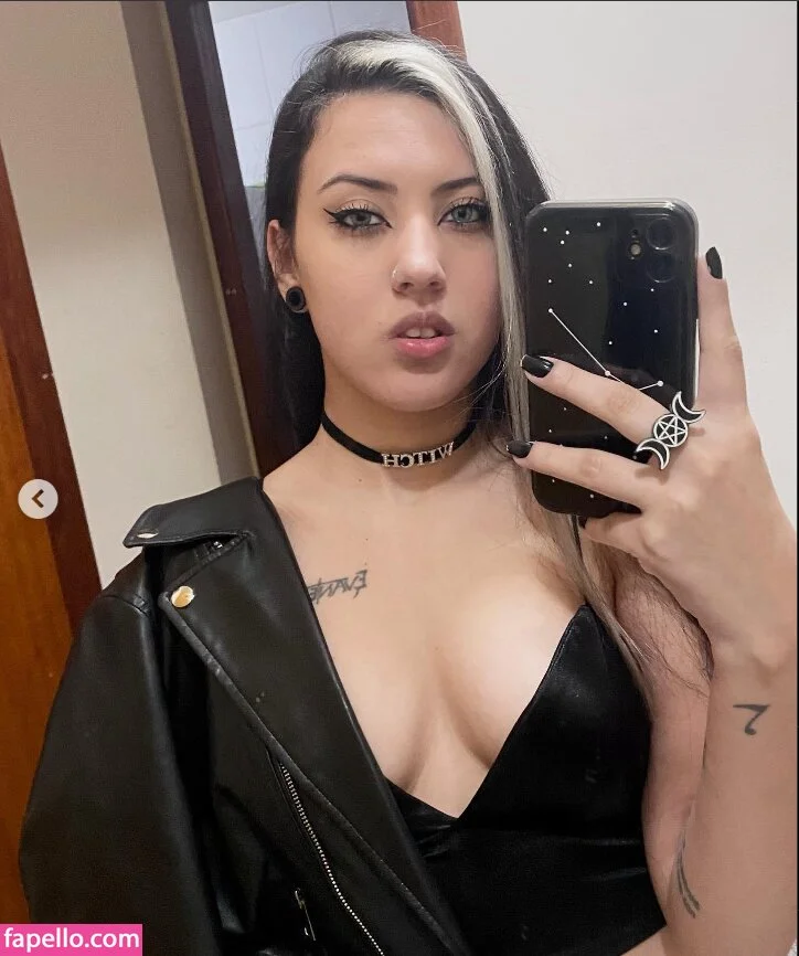 Novinhas Com Peitos Pequenos Onlyfans Photo Gallery 