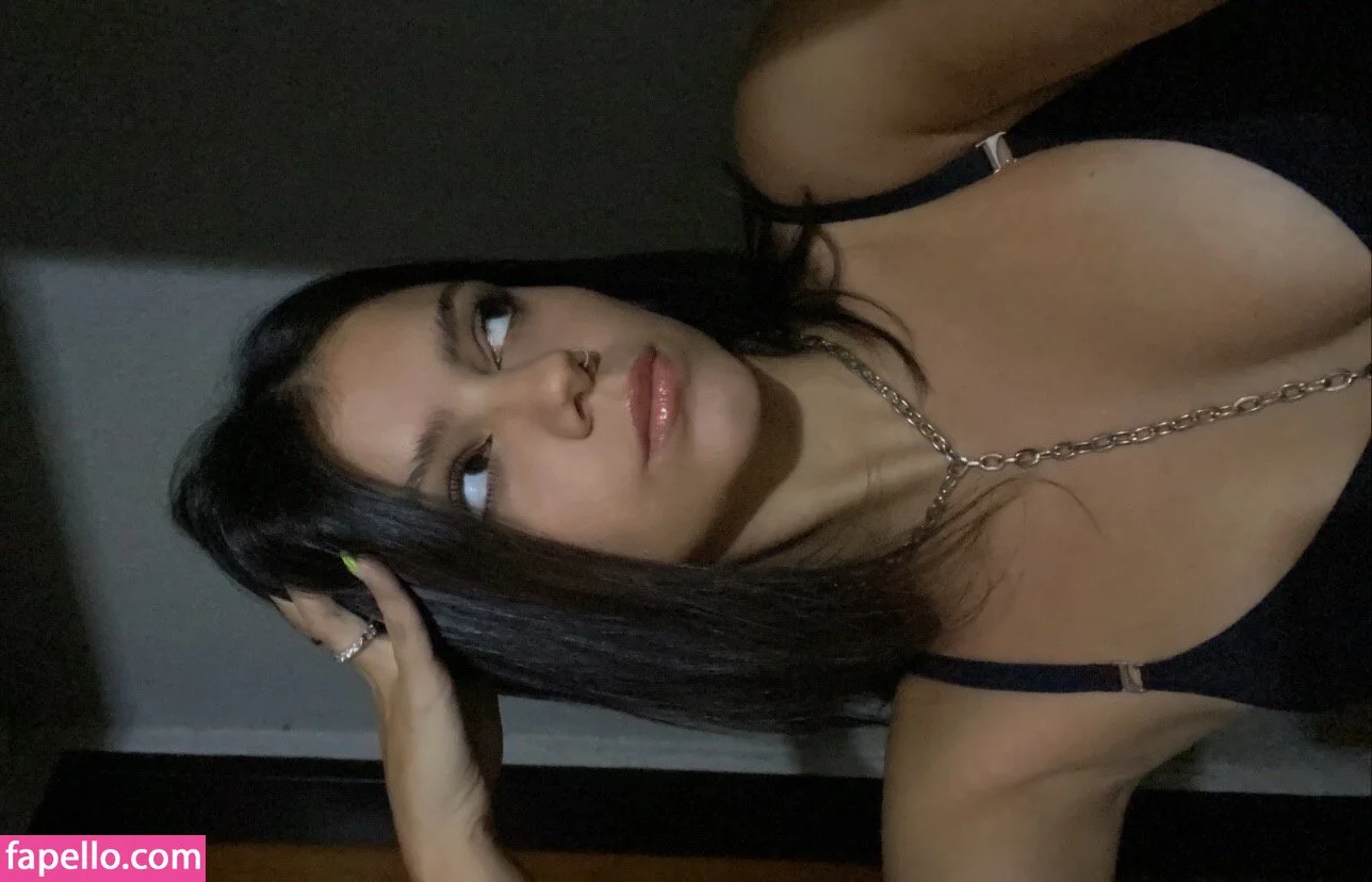 Novinhas Com Peitos Pequenos Onlyfans Photo Gallery 