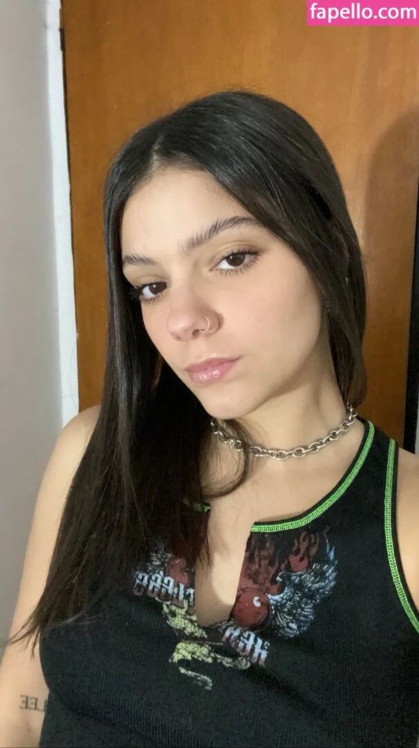 Novinhas Com Peitos Pequenos Onlyfans Photo Gallery 